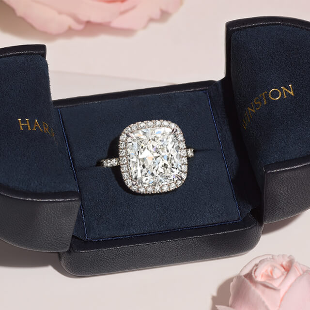 ダイヤモンド・ループ・フルモチーフ・ダイヤモンド・ペンダント｜ハリー・ウィンストン